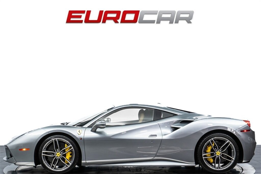 2018 Ferrari 488 GTB  *FULL BODY PPF * SUSPENSION LIFTER * CARBON FIBER STEERING WHEEL W/LEDS* - Photo 2 - Costa Mesa, CA 92626