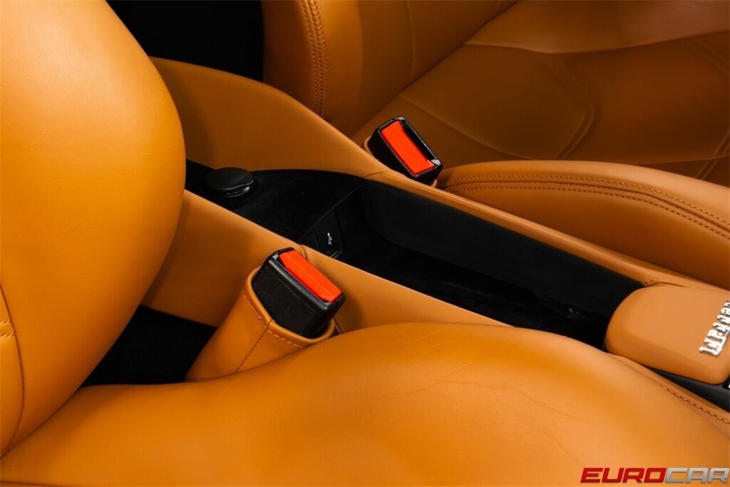 2018 Ferrari 488 GTB  *FULL BODY PPF * SUSPENSION LIFTER * CARBON FIBER STEERING WHEEL W/LEDS* - Photo 41 - Costa Mesa, CA 92626