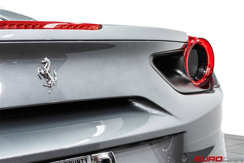 2018 Ferrari 488 GTB  *FULL BODY PPF * SUSPENSION LIFTER * CARBON FIBER STEERING WHEEL W/LEDS* - Photo 24 - Costa Mesa, CA 92626