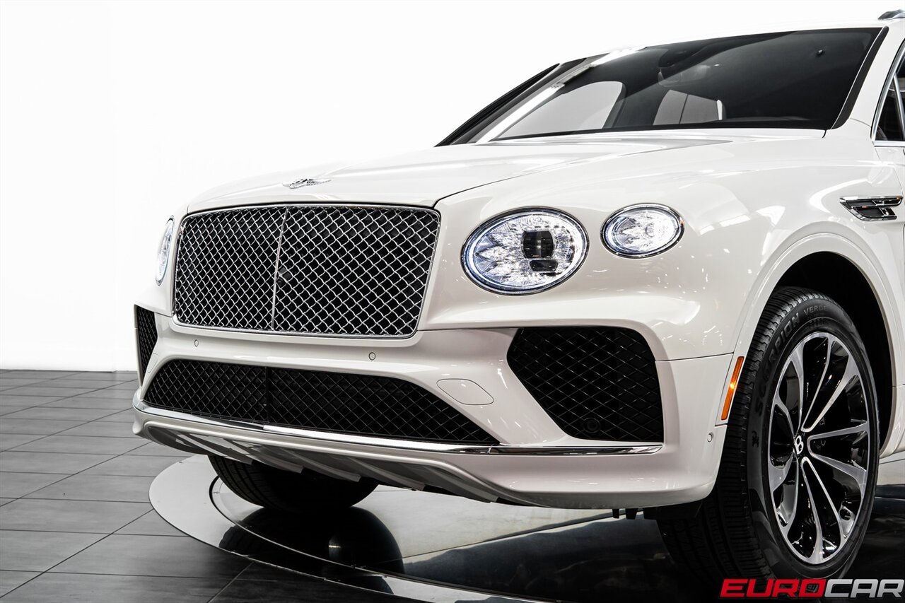 2023 Bentley Bentayga *FRONT SEAT COMFORT SPEC*   - Photo 12 - Costa Mesa, CA 92626