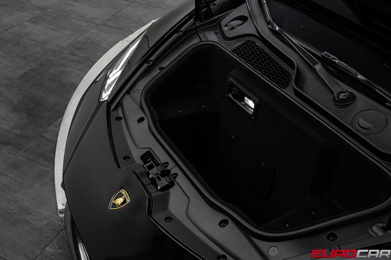 2019 Lamborghini Huracan LP 640-4 Performante Spyder *SUSPENSION LIFTER * FORGED CARBON * FRONT PPF* - Photo 12 - Costa Mesa, CA 92626
