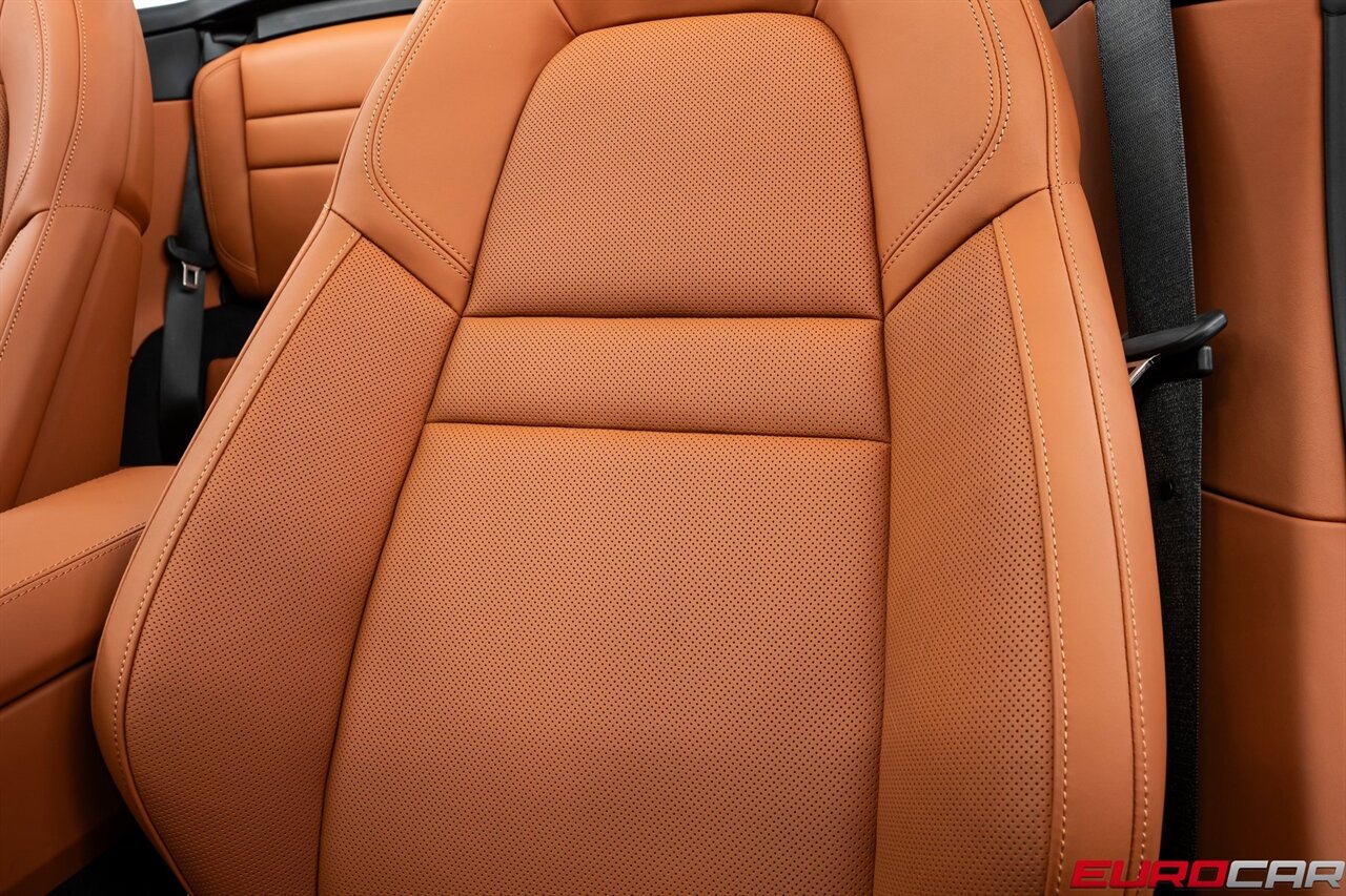 2026 Porsche 911 Carrera 4 GTS *PREMIUM PACKAGE*   - Photo 44 - Costa Mesa, CA 92626