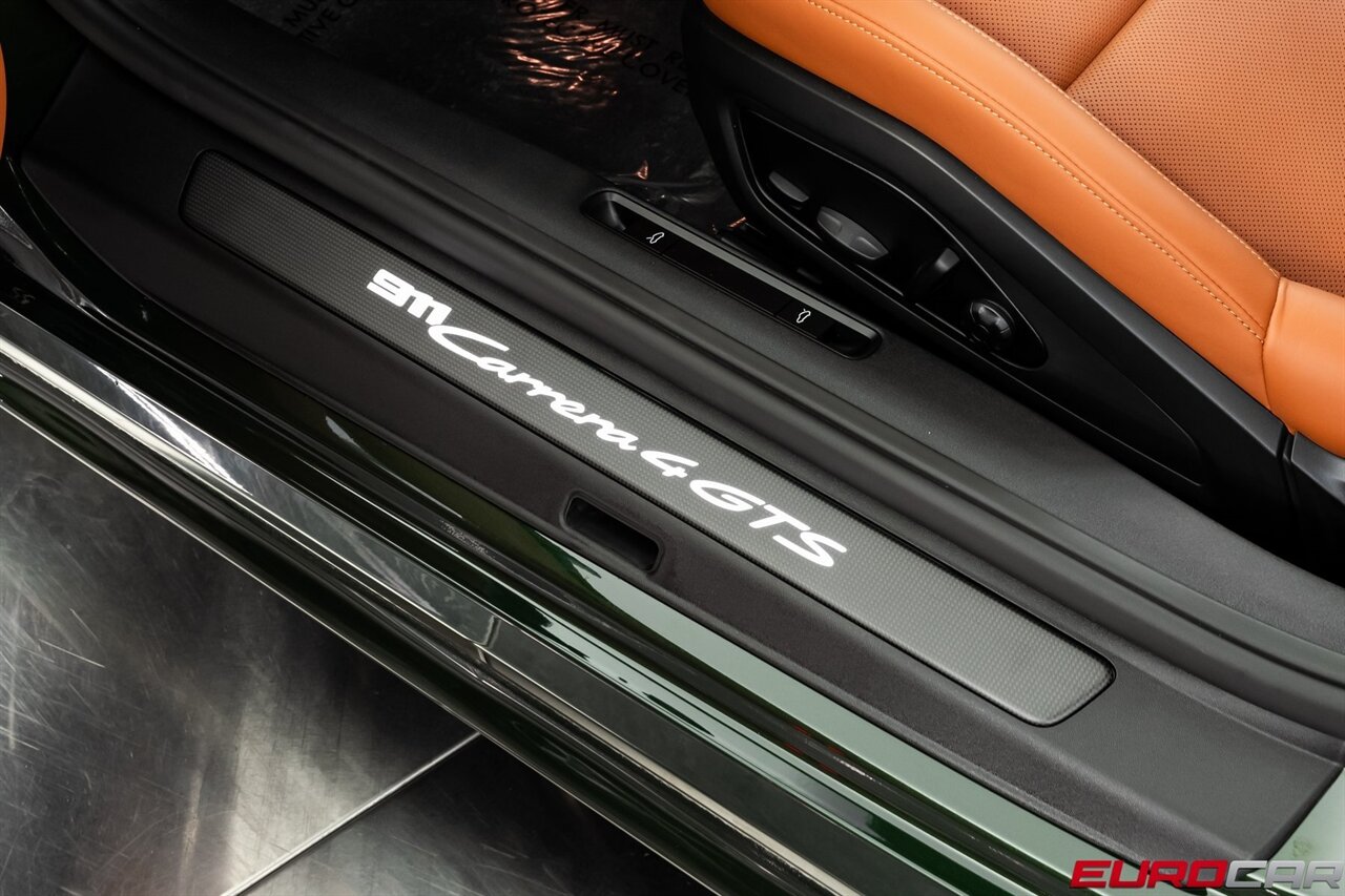 2026 Porsche 911 Carrera 4 GTS *PREMIUM PACKAGE*   - Photo 47 - Costa Mesa, CA 92626