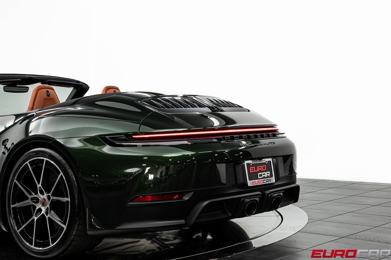 2026 Porsche 911 Carrera 4 GTS *PREMIUM PACKAGE*   - Photo 19 - Costa Mesa, CA 92626
