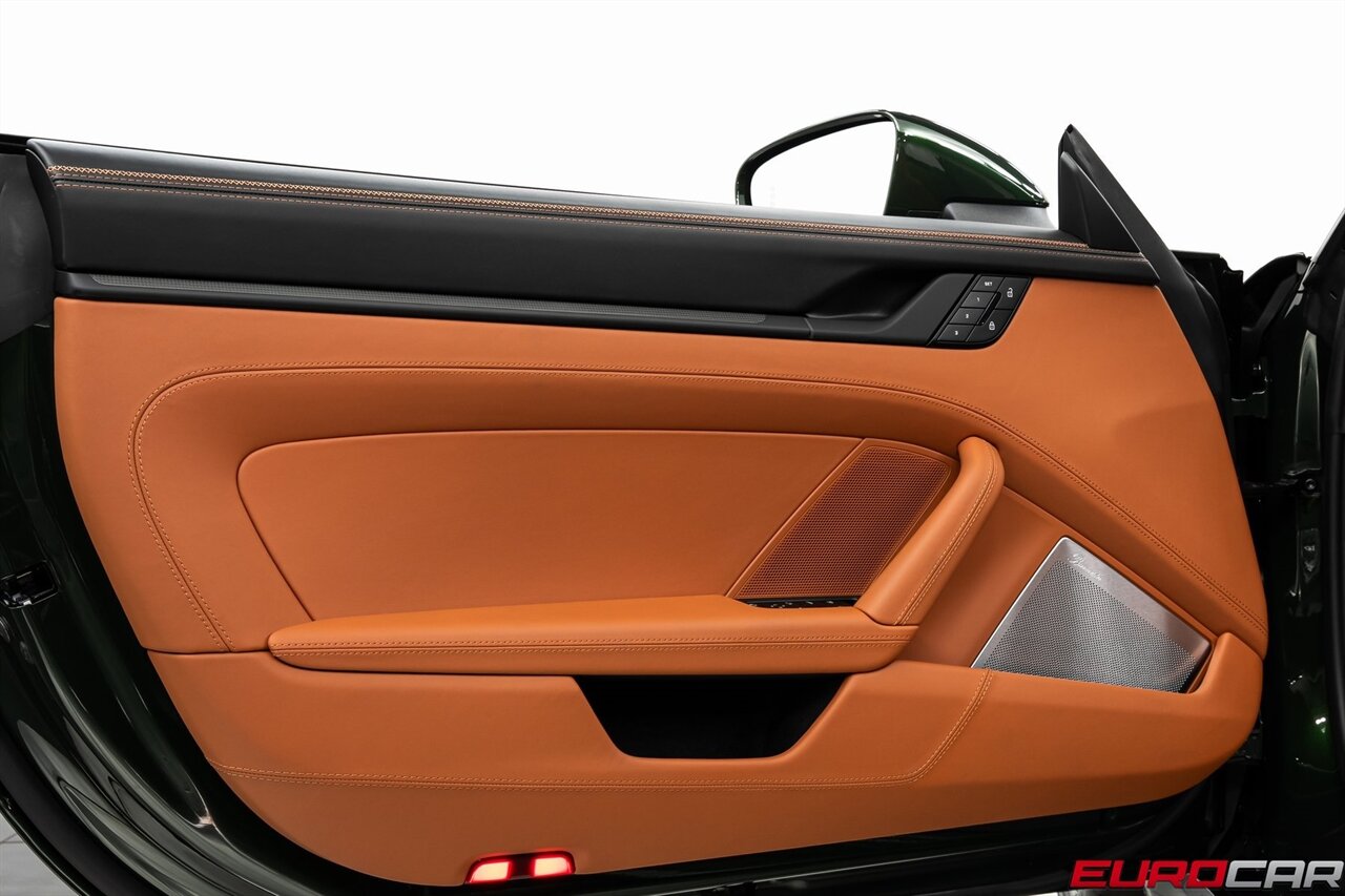 2026 Porsche 911 Carrera 4 GTS *PREMIUM PACKAGE*   - Photo 25 - Costa Mesa, CA 92626