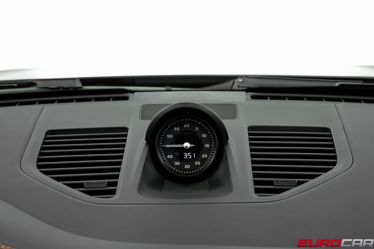 2026 Porsche 911 Carrera 4 GTS *PREMIUM PACKAGE*   - Photo 31 - Costa Mesa, CA 92626