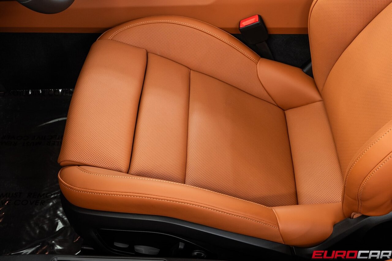 2026 Porsche 911 Carrera 4 GTS *PREMIUM PACKAGE*   - Photo 45 - Costa Mesa, CA 92626