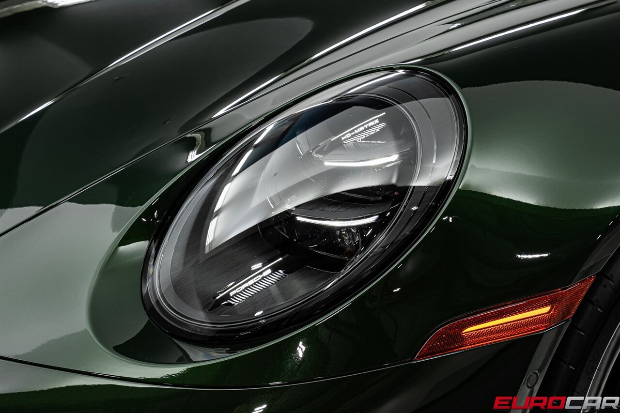 2026 Porsche 911 Carrera 4 GTS *PREMIUM PACKAGE*   - Photo 13 - Costa Mesa, CA 92626