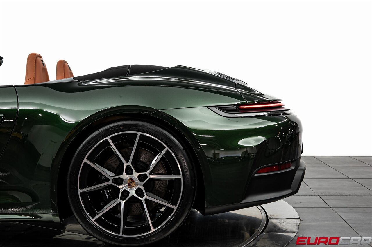 2026 Porsche 911 Carrera 4 GTS *PREMIUM PACKAGE*   - Photo 18 - Costa Mesa, CA 92626