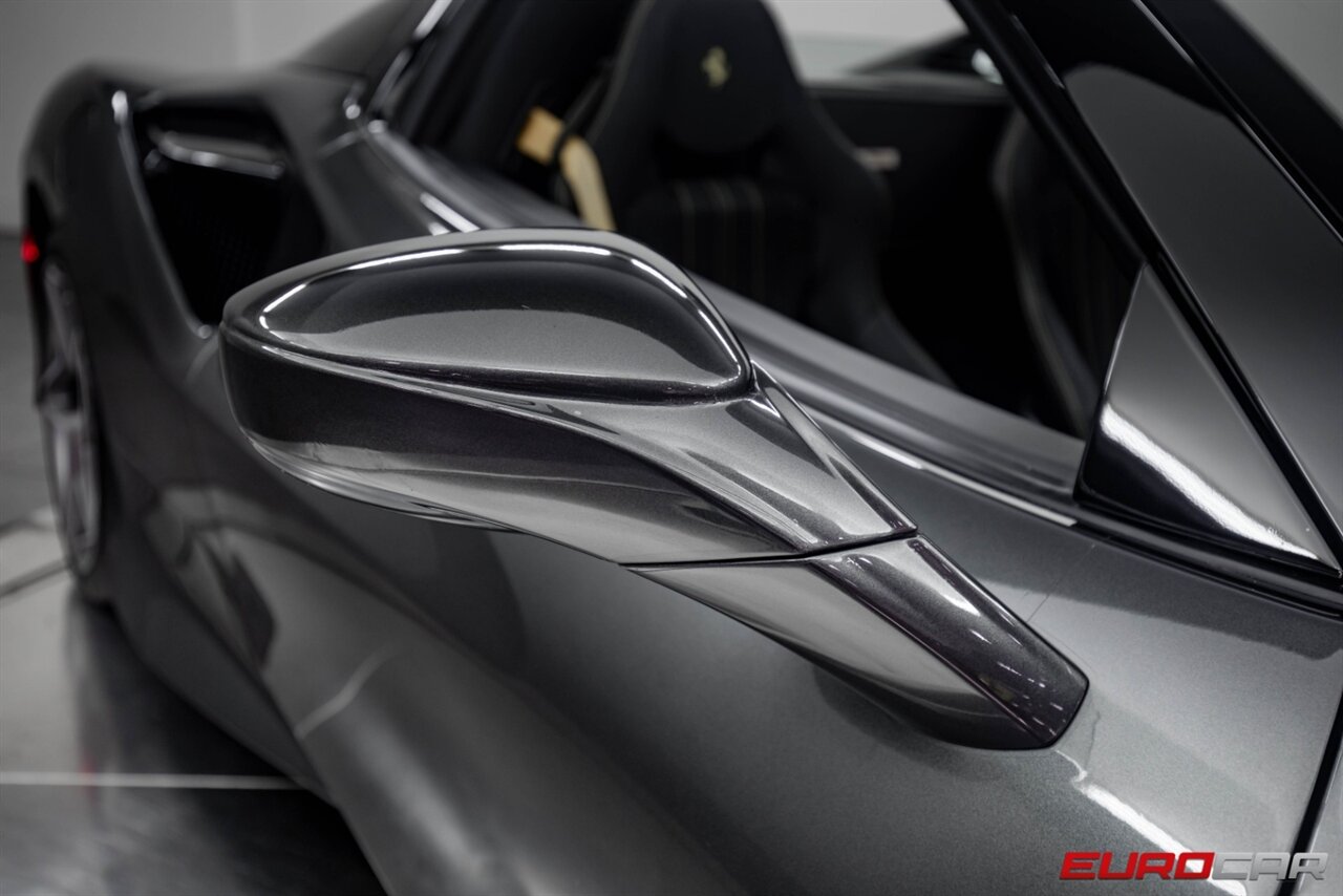 2022 Ferrari F8  *SUSPENSION LIFTER * HUGE CARBON FIBER OPTIONS* - Photo 15 - Costa Mesa, CA 92626