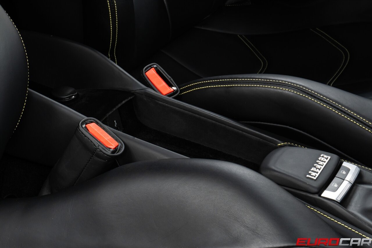 2018 Ferrari 488 GTB  *FRONT PPF * CARBON FIBER OPTIONS* - Photo 41 - Costa Mesa, CA 92626
