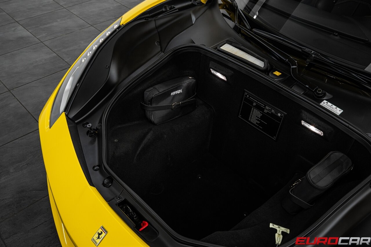 2018 Ferrari 488 GTB  *FRONT PPF * CARBON FIBER OPTIONS* - Photo 10 - Costa Mesa, CA 92626