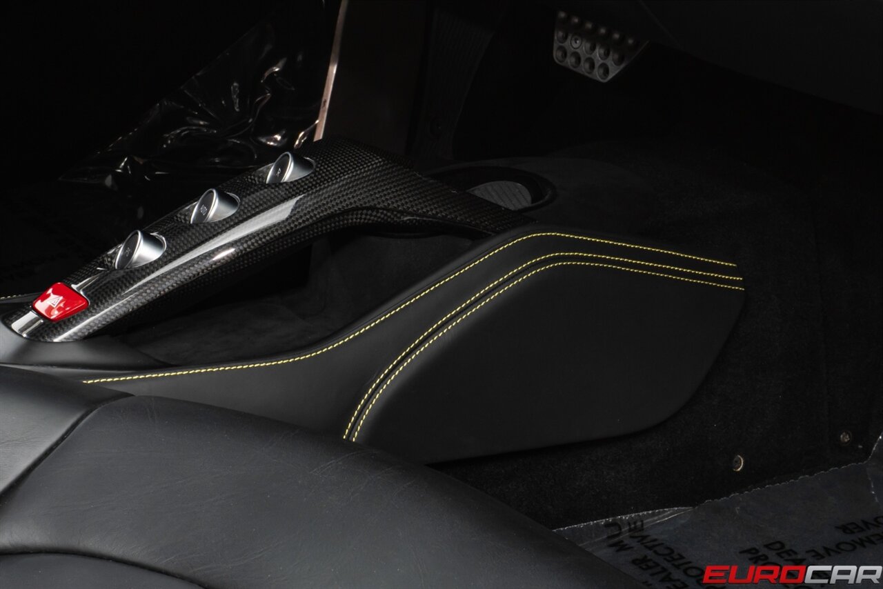 2018 Ferrari 488 GTB  *FRONT PPF * CARBON FIBER OPTIONS* - Photo 42 - Costa Mesa, CA 92626