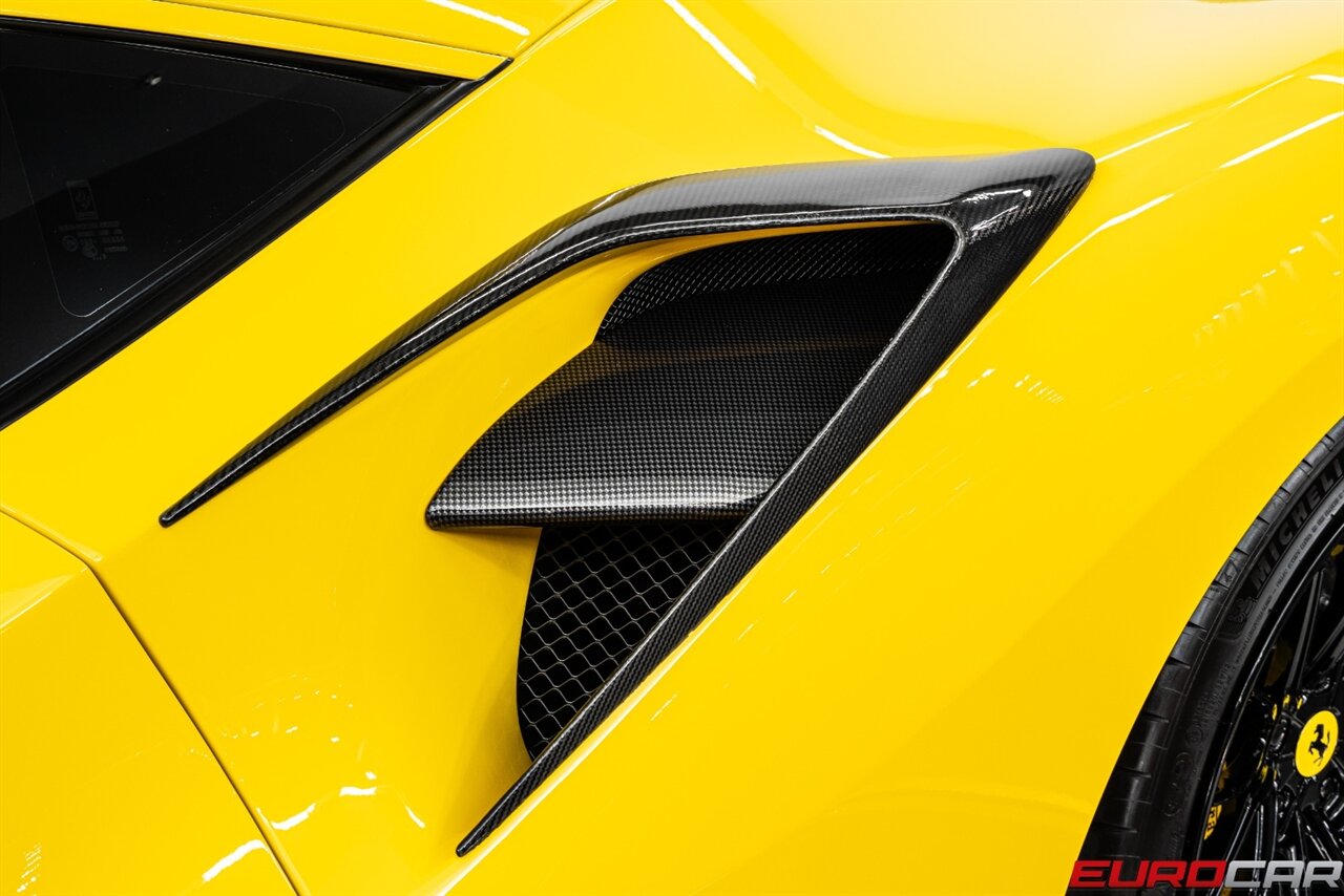 2018 Ferrari 488 GTB  *FRONT PPF * CARBON FIBER OPTIONS* - Photo 16 - Costa Mesa, CA 92626