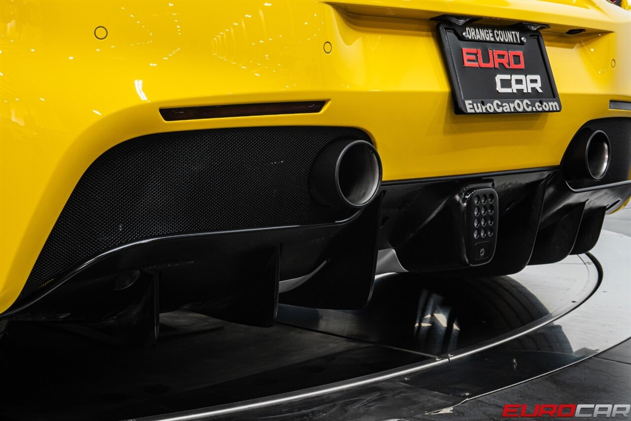 2018 Ferrari 488 GTB  *FRONT PPF * CARBON FIBER OPTIONS* - Photo 26 - Costa Mesa, CA 92626