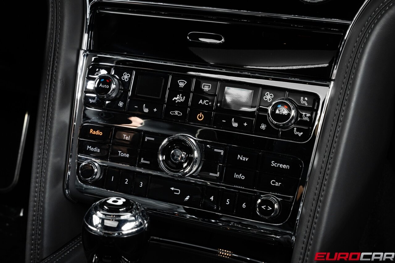 2013 Bentley Mulsanne *FRESH SERVICE * IMMACULATE CONDITION * REAR THEATER* - Photo 30 - Costa Mesa, CA 92626