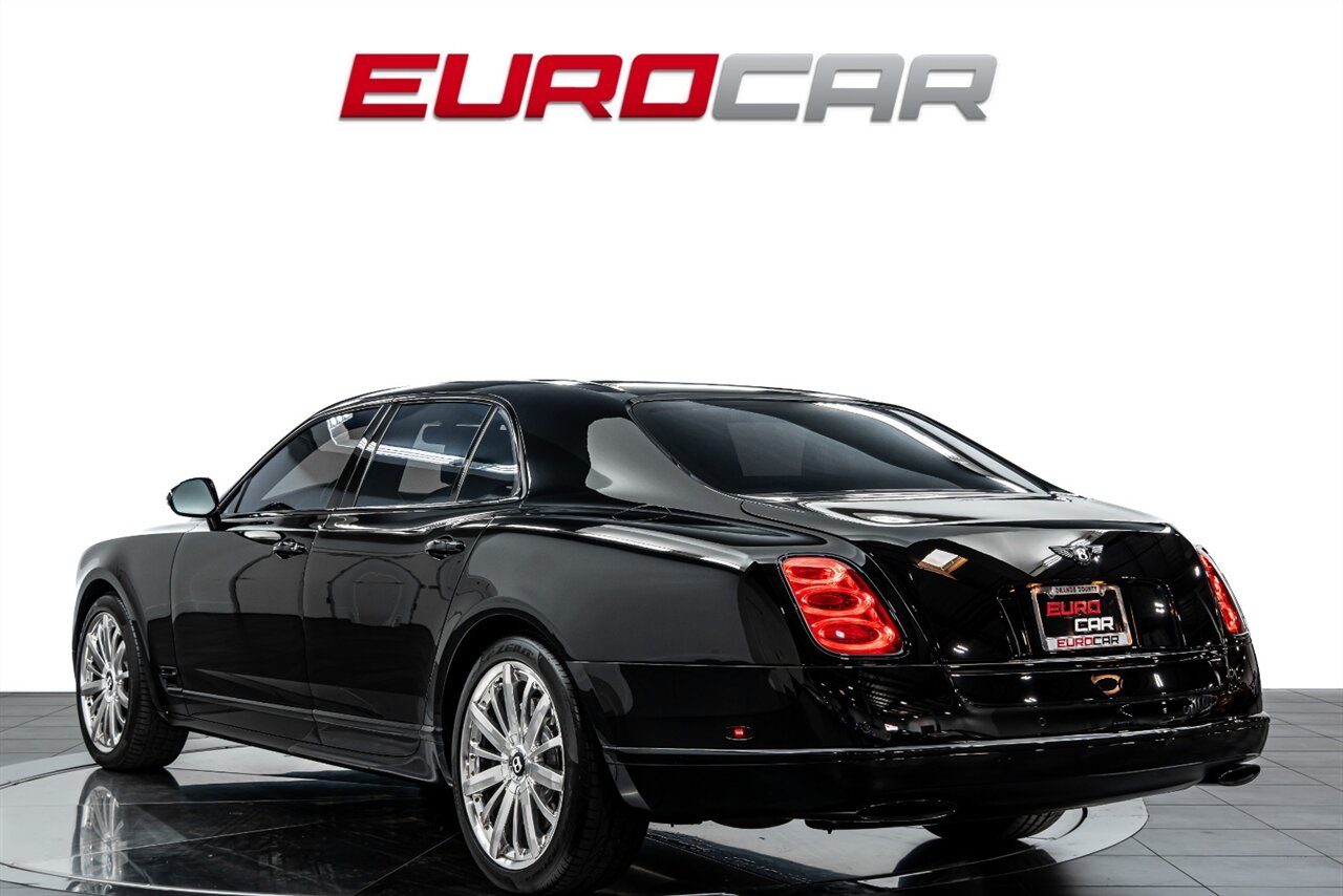 2013 Bentley Mulsanne *FRESH SERVICE * IMMACULATE CONDITION * REAR THEATER* - Photo 3 - Costa Mesa, CA 92626