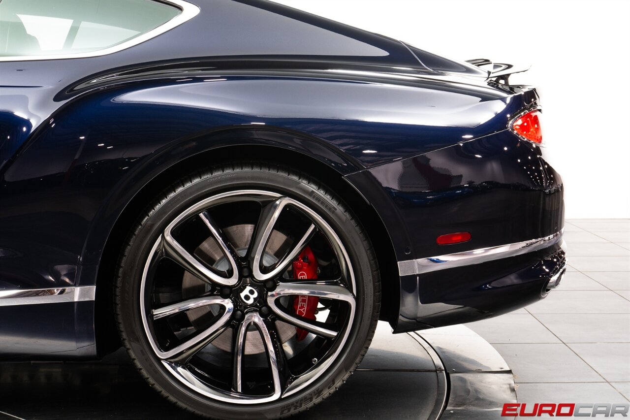 2022 Bentley Continental GT V8  *MULLINER SPEC * ROTATING DISPLAY * TWO-TONE INTERIOR* - Photo 17 - Costa Mesa, CA 92626