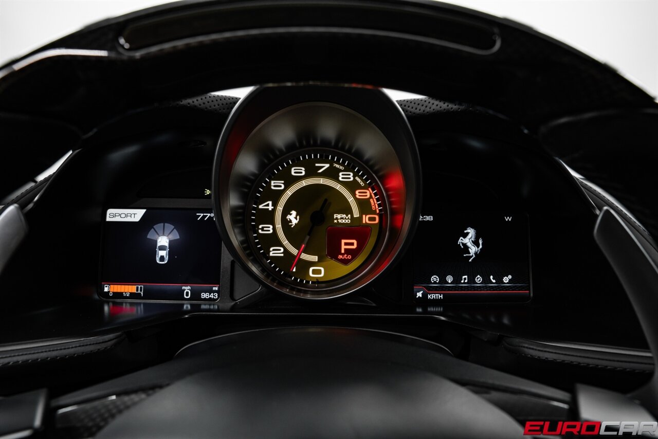 2019 Ferrari 812 Superfast *CARBON OPTIONS * SUSPENSION LIFTER * FRONT PPF* - Photo 30 - Costa Mesa, CA 92626