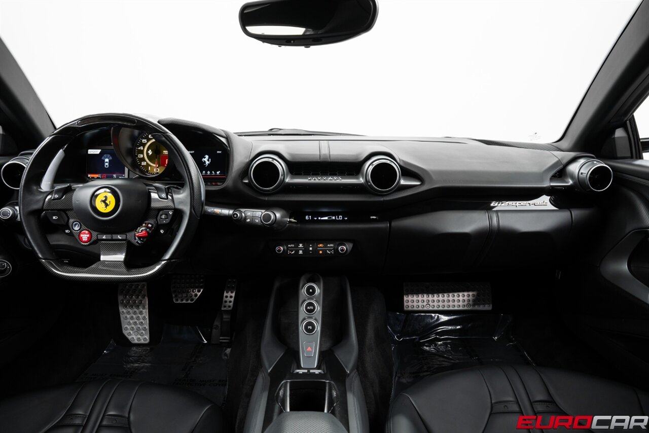 2019 Ferrari 812 Superfast *CARBON OPTIONS * SUSPENSION LIFTER * FRONT PPF* - Photo 28 - Costa Mesa, CA 92626