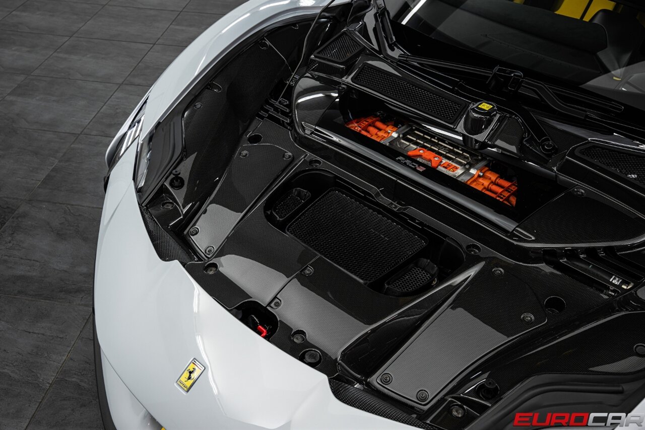 2025 Ferrari SF90 FXX - Photo 13 - Costa Mesa, CA 92626