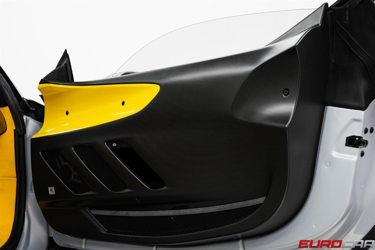 2025 Ferrari SF90 FXX - Photo 40 - Costa Mesa, CA 92626