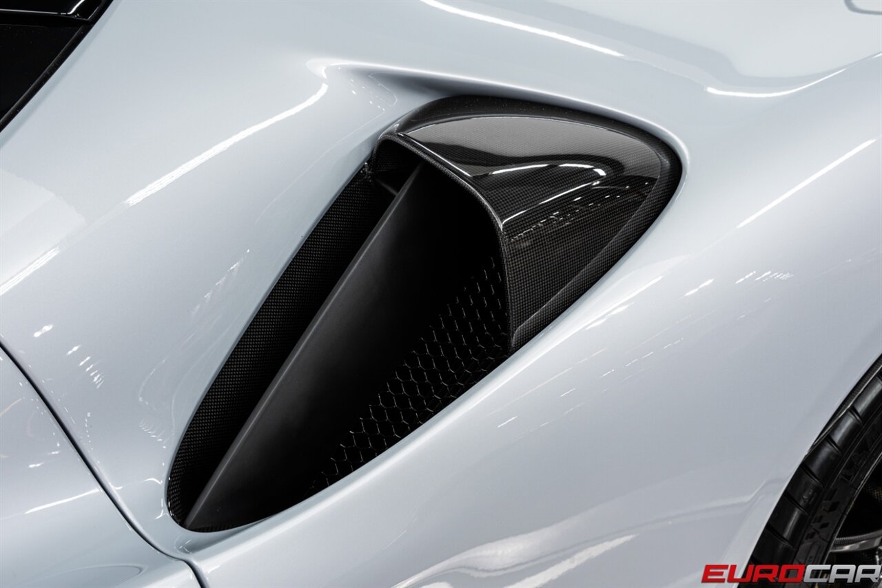 2025 Ferrari SF90 FXX - Photo 23 - Costa Mesa, CA 92626