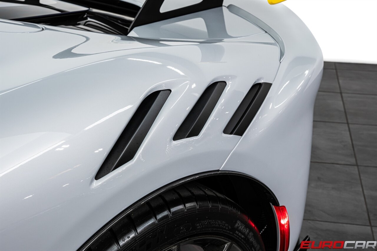 2025 Ferrari SF90 FXX - Photo 22 - Costa Mesa, CA 92626