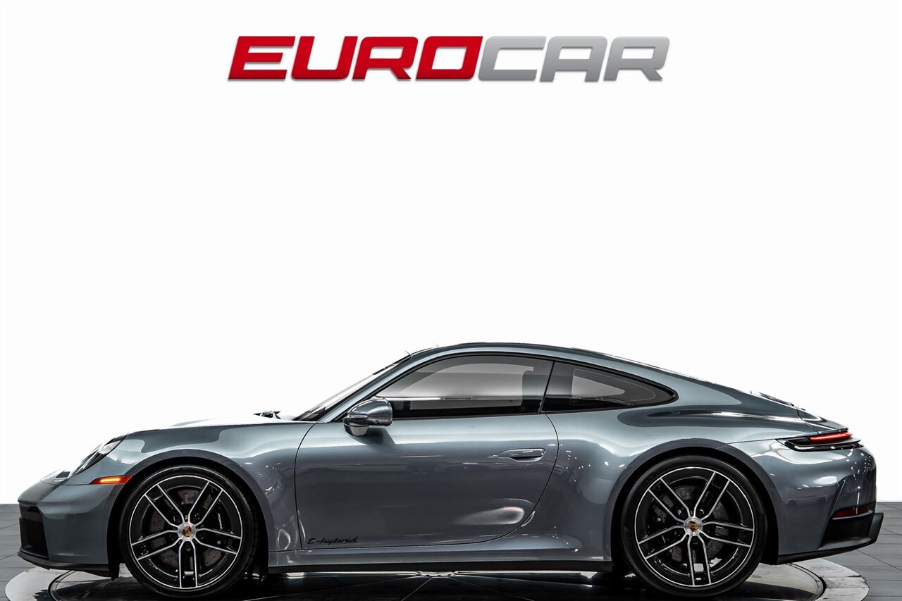 2025 Porsche 911 Carrera 4 GTS *SUNROOF * FRONT AXLE LIFT SYSTEM*   - Photo 2 - Costa Mesa, CA 92626