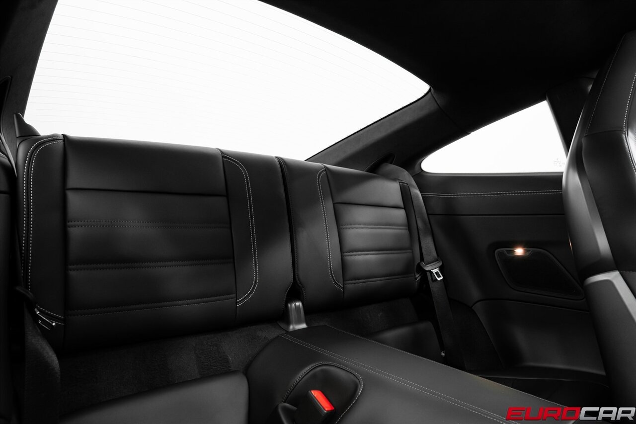 2025 Porsche 911 Carrera 4 GTS *SUNROOF * FRONT AXLE LIFT SYSTEM*   - Photo 41 - Costa Mesa, CA 92626