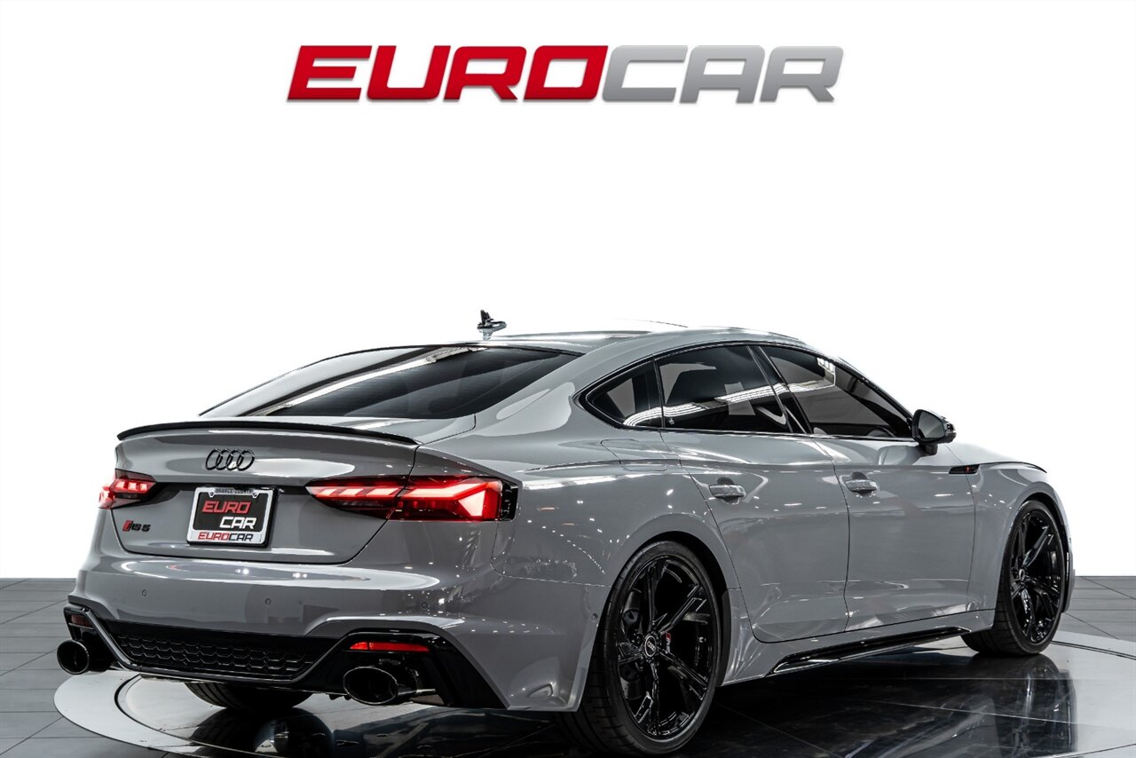 2022 Audi RS 5 Sportback 2.9T quattro *CUSTOM SPORT EXHAUST * LESS THAN 4,000 MILES* - Photo 5 - Costa Mesa, CA 92626