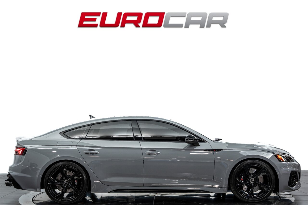 2022 Audi RS 5 Sportback 2.9T quattro *CUSTOM SPORT EXHAUST * LESS THAN 4,000 MILES* - Photo 6 - Costa Mesa, CA 92626