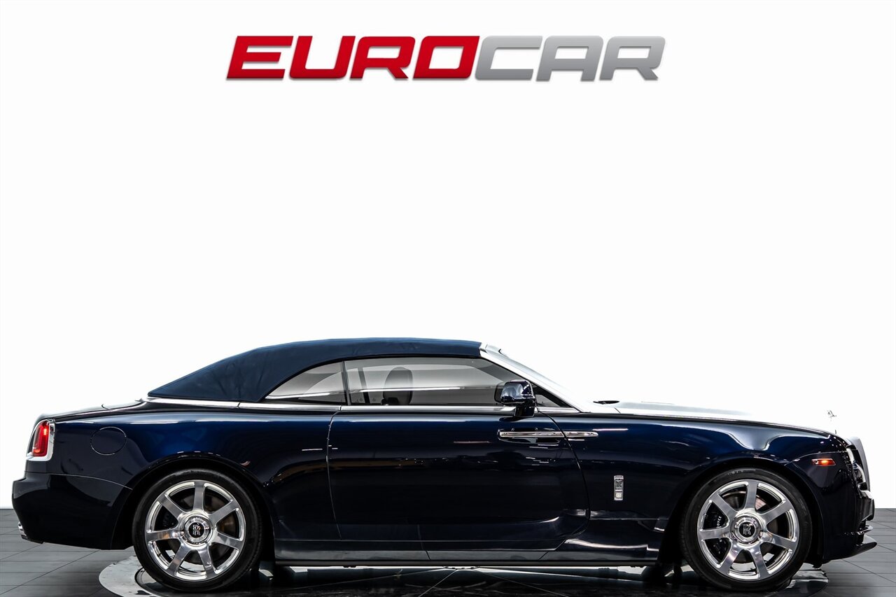 2019 Rolls-Royce Dawn *FACTORY TWO-TONE * IMMACULATE CONDITION*   - Photo 8 - Costa Mesa, CA 92626