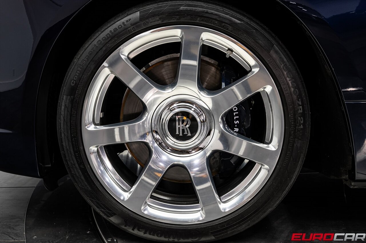 2019 Rolls-Royce Dawn *FACTORY TWO-TONE * IMMACULATE CONDITION*   - Photo 21 - Costa Mesa, CA 92626