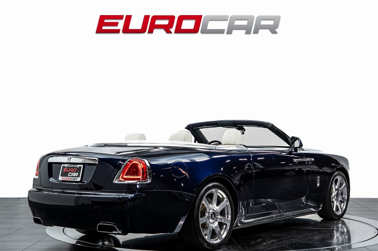 2019 Rolls-Royce Dawn *FACTORY TWO-TONE * IMMACULATE CONDITION*   - Photo 6 - Costa Mesa, CA 92626