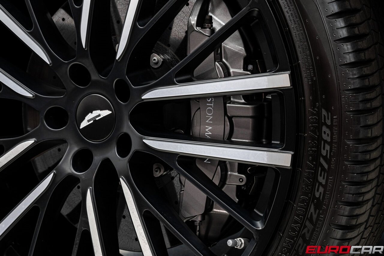 2023 Aston Martin DBX 707 *HUGE CARBON OPTIONS * 23 " FORGED WHEELS* - Photo 24 - Costa Mesa, CA 92626