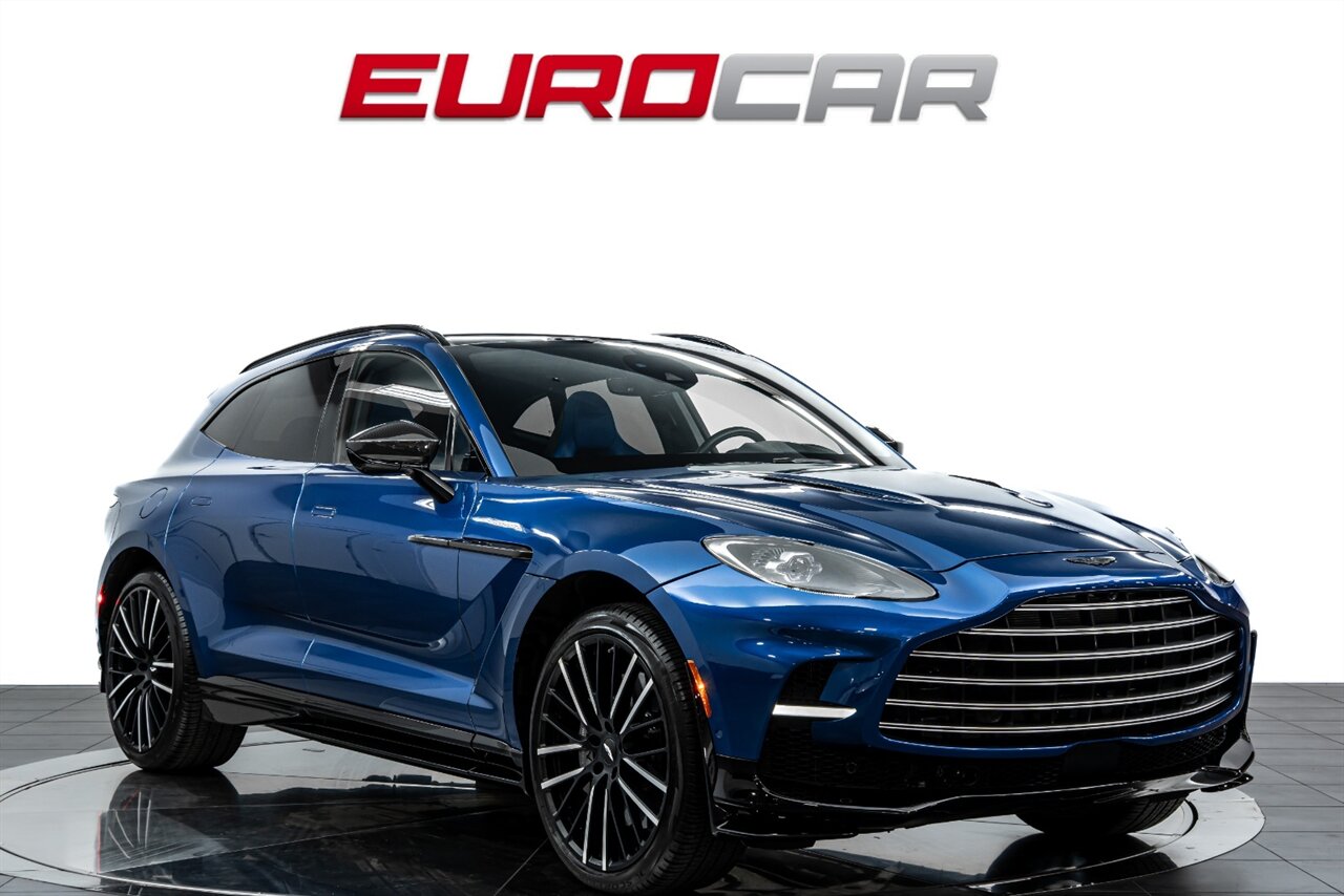 2023 Aston Martin DBX 707 *HUGE CARBON OPTIONS * 23 " FORGED WHEELS* - Photo 7 - Costa Mesa, CA 92626