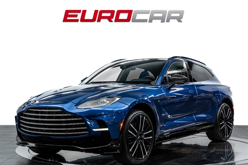 2023 Aston Martin DBX 707  *HUGE CARBON OPTIONS * 23