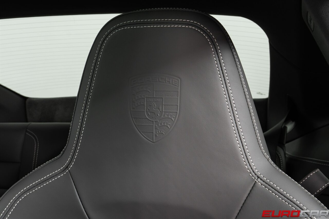 2020 Porsche 911 Carrera 4S  *SPORTS PACKAGE * ADAPTIVE SPORT SEATS* - Photo 42 - Costa Mesa, CA 92626