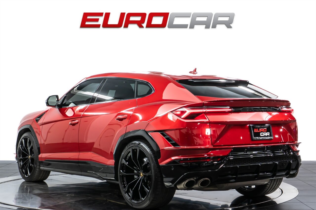 2023 Lamborghini Urus S  *MASSIVE MSRP $300,700 * SPECIAL FACTORY PAINT * CARBON FIBER INTERIOR* - Photo 3 - Costa Mesa, CA 92626