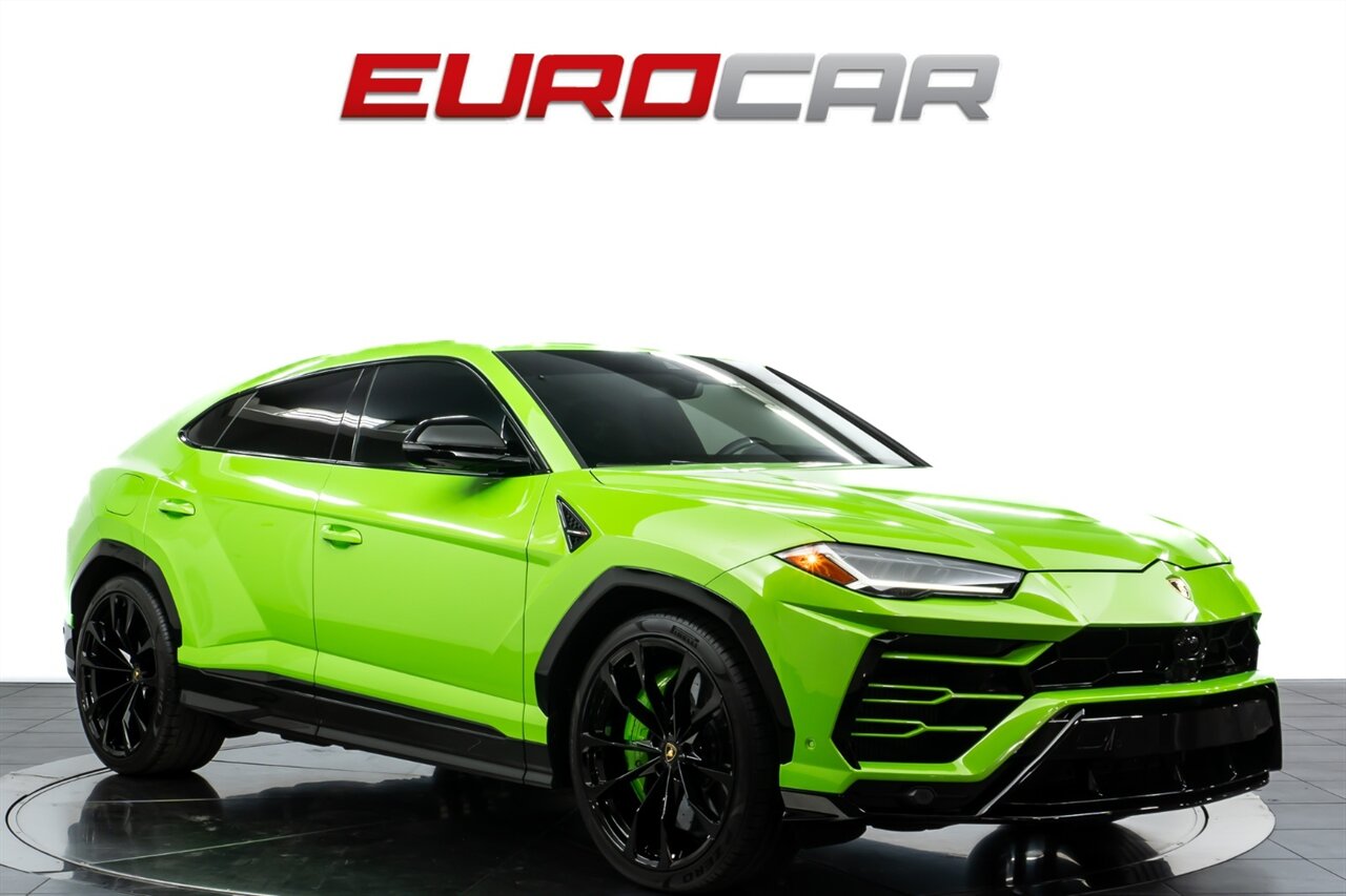 2021 Lamborghini Urus  *CARBON FIBER INTERIOR * MASSAGE SEATS* - Photo 7 - Costa Mesa, CA 92626