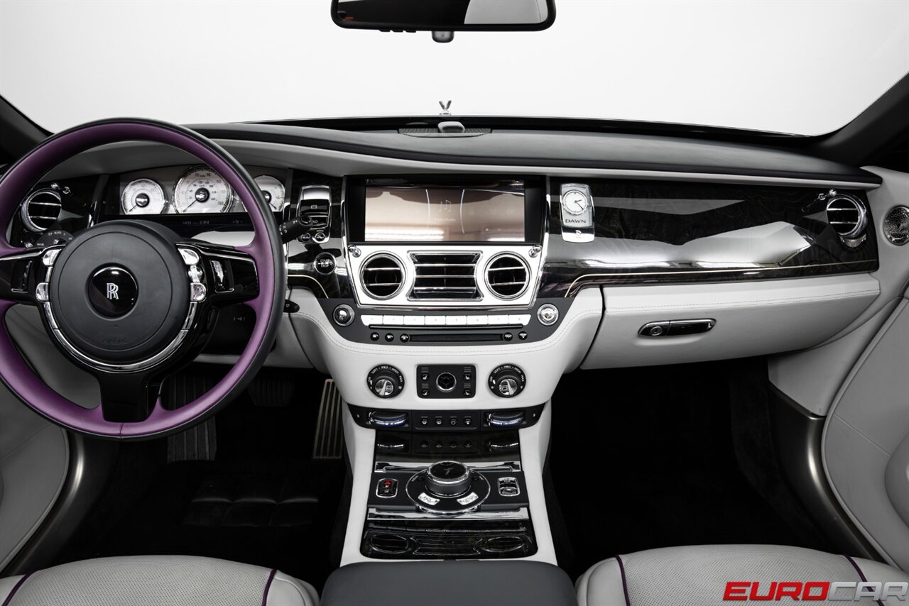 2021 Rolls-Royce Dawn *BESPOKE 1 OF 1 * FACTORY TWO-TONE * $447,600 MSRP* - Photo 25 - Costa Mesa, CA 92626