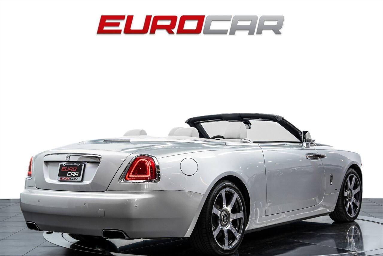 2021 Rolls-Royce Dawn *BESPOKE 1 OF 1 * FACTORY TWO-TONE * $447,600 MSRP* - Photo 6 - Costa Mesa, CA 92626