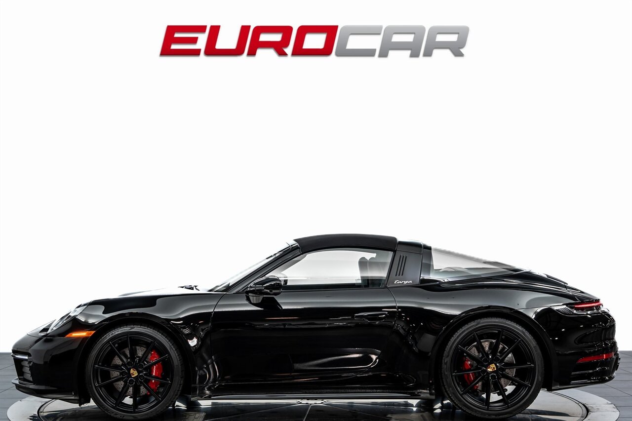 2024 Porsche 911 Targa 4S  *FRONT AXLE LIFT * SPORT EXHAUST SYSTEM* - Photo 3 - Costa Mesa, CA 92626