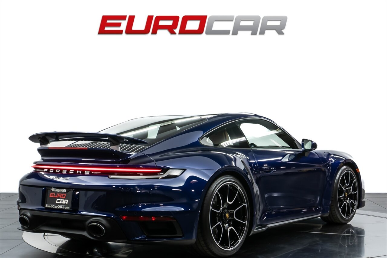 2024 Porsche 911 Turbo S  *HERITAGE DESIGN PACKAGE * SPORT EXHAUST * CARBON ROOF* - Photo 5 - Costa Mesa, CA 92626