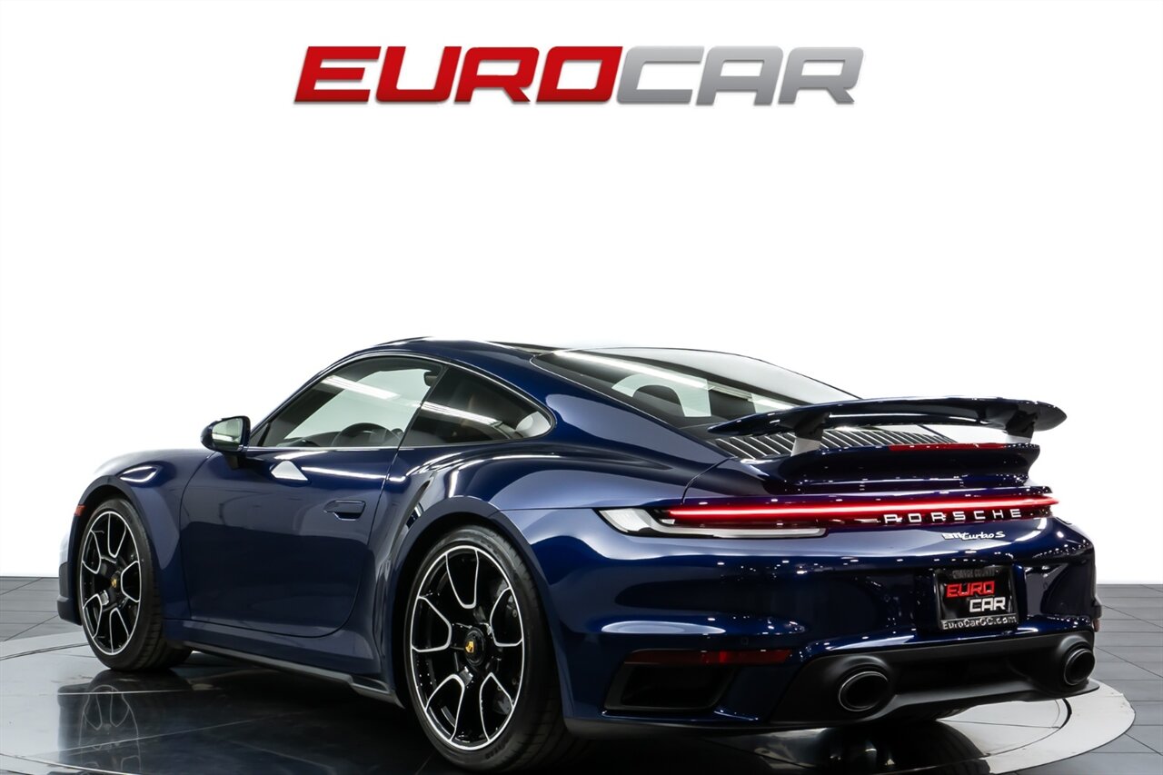 2024 Porsche 911 Turbo S  *HERITAGE DESIGN PACKAGE * SPORT EXHAUST * CARBON ROOF* - Photo 3 - Costa Mesa, CA 92626