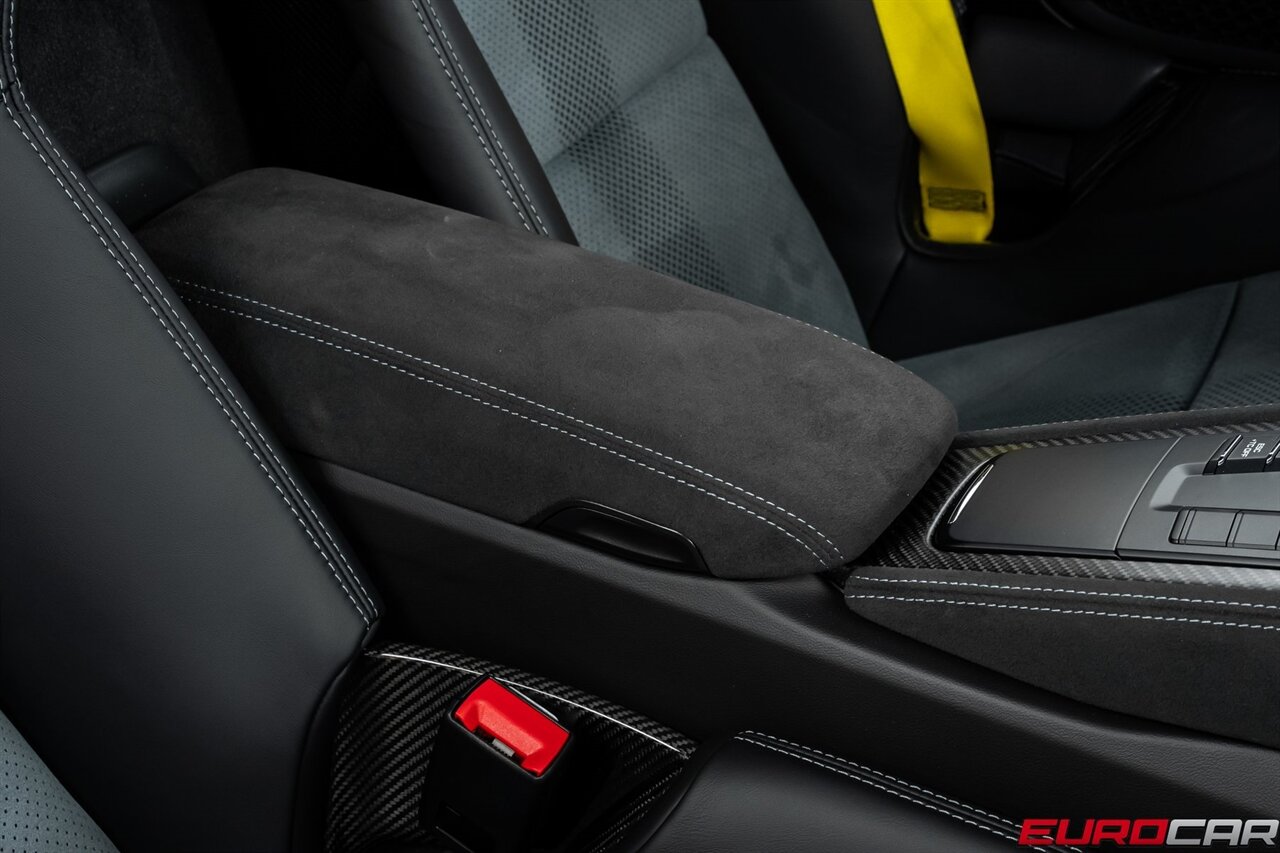 2024 Porsche 718 Cayman GT4 RS *WEISSACH PACKAGE * FRONT AXLE LIFT*   - Photo 42 - Costa Mesa, CA 92626