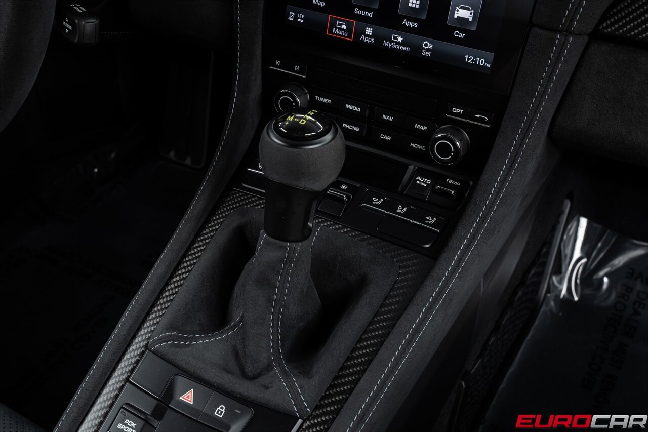 2024 Porsche 718 Cayman GT4 RS *WEISSACH PACKAGE * FRONT AXLE LIFT*   - Photo 37 - Costa Mesa, CA 92626