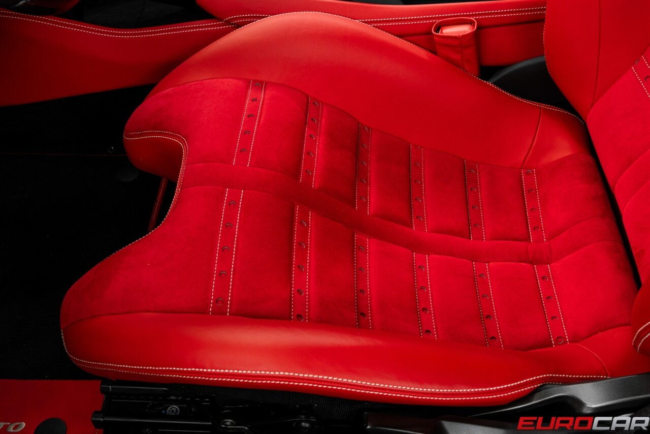 2022 Ferrari F8 Tributo *1 of 1 CUSTOM ORDERED * ONLY 600 MILES * $410K MSRP* - Photo 47 - Costa Mesa, CA 92626