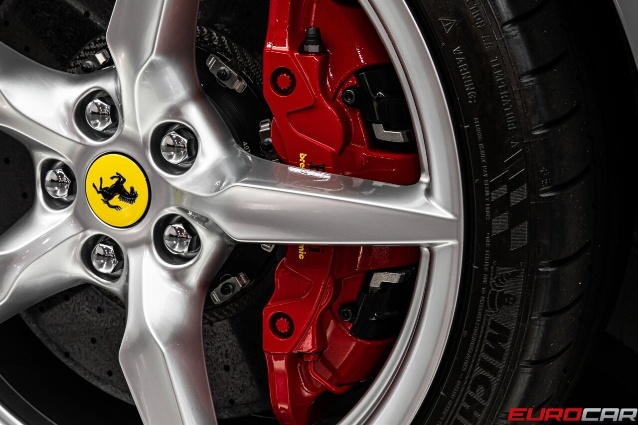 2022 Ferrari F8 Tributo *1 of 1 CUSTOM ORDERED * ONLY 600 MILES * $410K MSRP* - Photo 25 - Costa Mesa, CA 92626